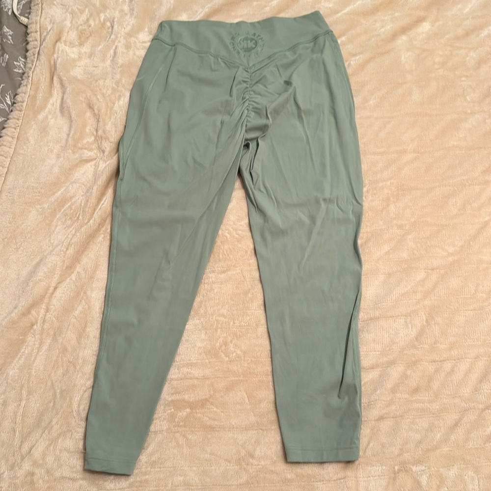 Gymshark Kendra and Kathryn leggings size xl